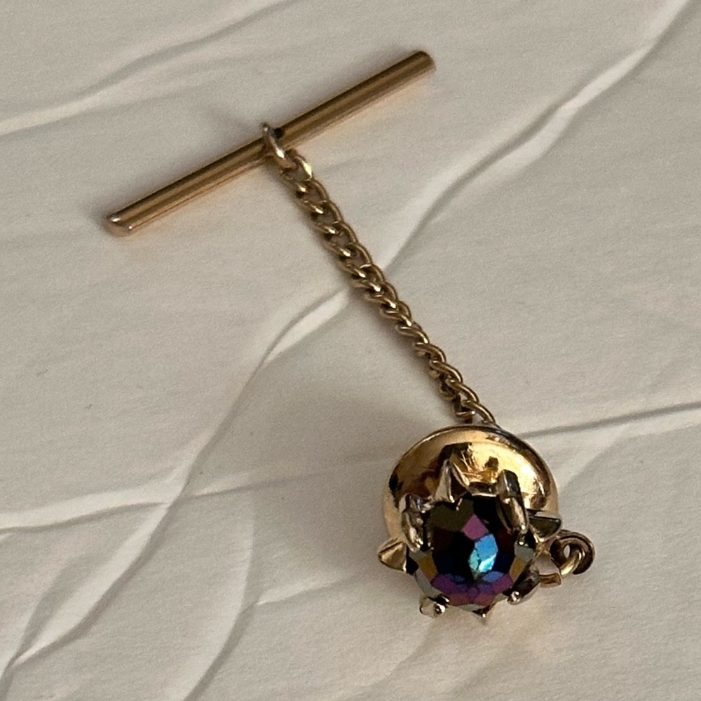 Star Shaped Blue/Purple Rhinestone Tie Tack w/Chain